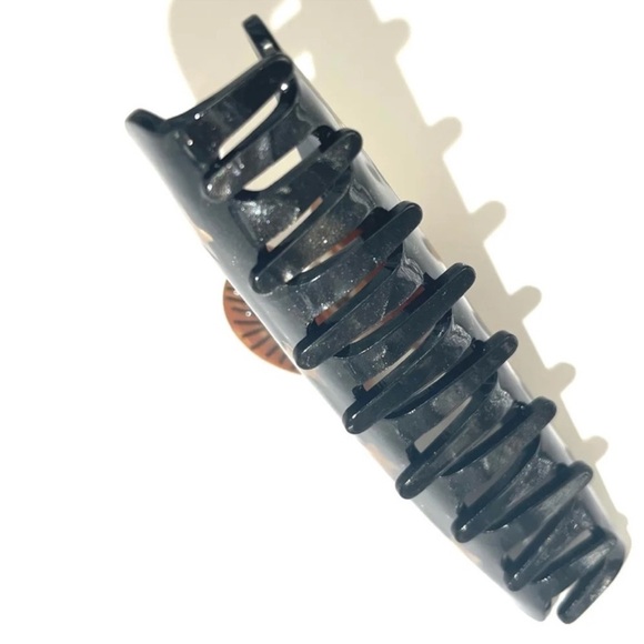 Sun and Stars Elegant Black Hair Claw with Gold Stars - Picture 2 of 4